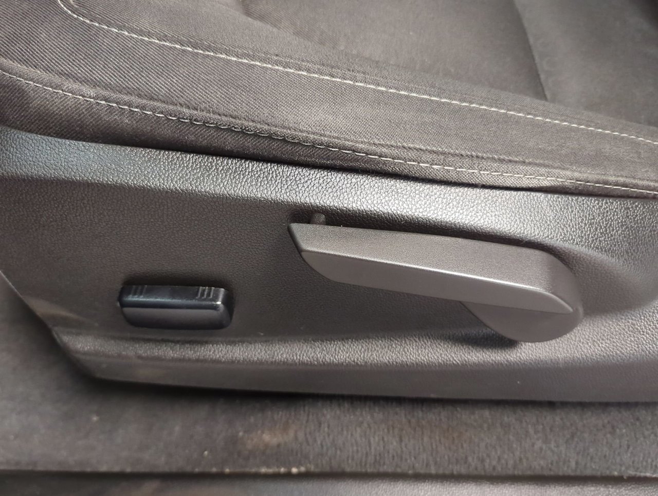 2022 GMC Canyon 4WD Elevation-11