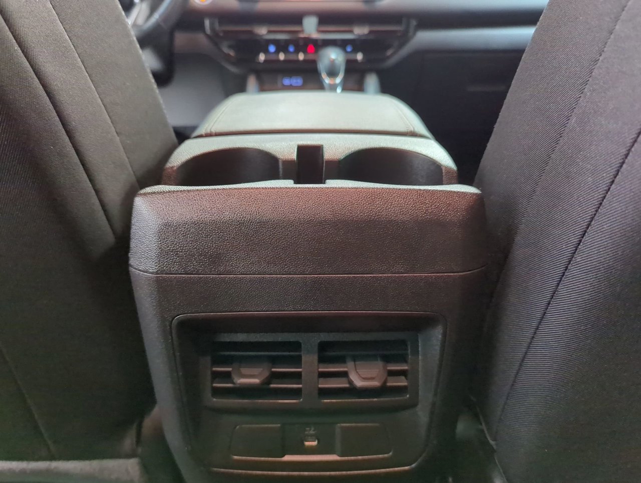 2023 GMC Canyon Elevation-19