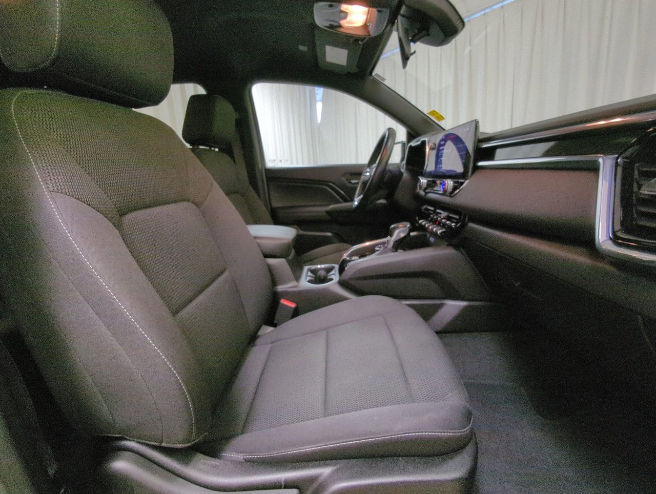 2023 GMC Canyon Elevation-22