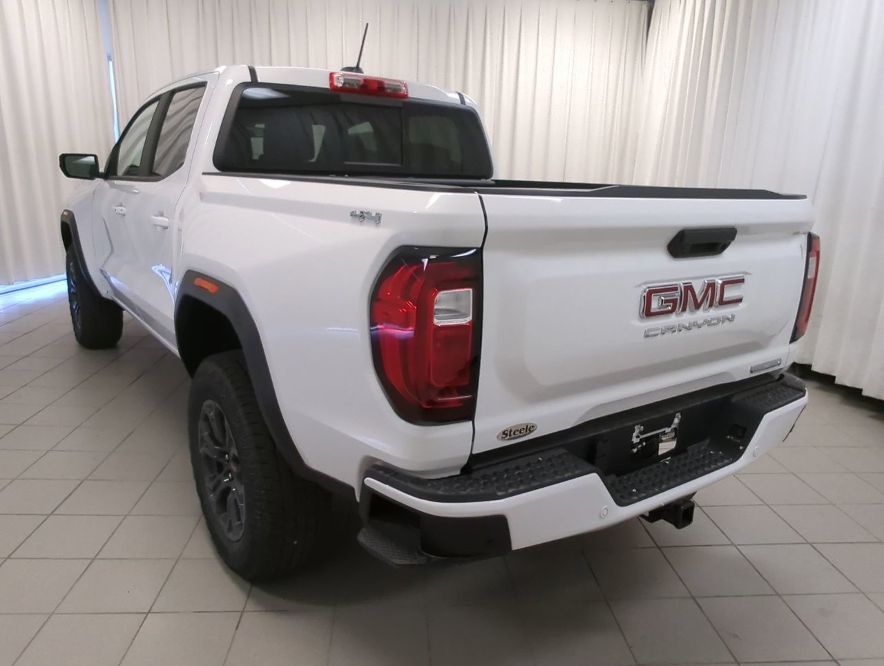 2025 GMC Canyon ELEVATION-5