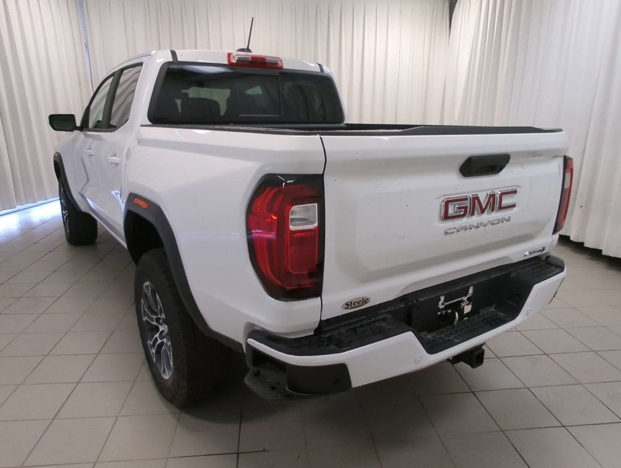 2025 GMC Canyon AT4-5