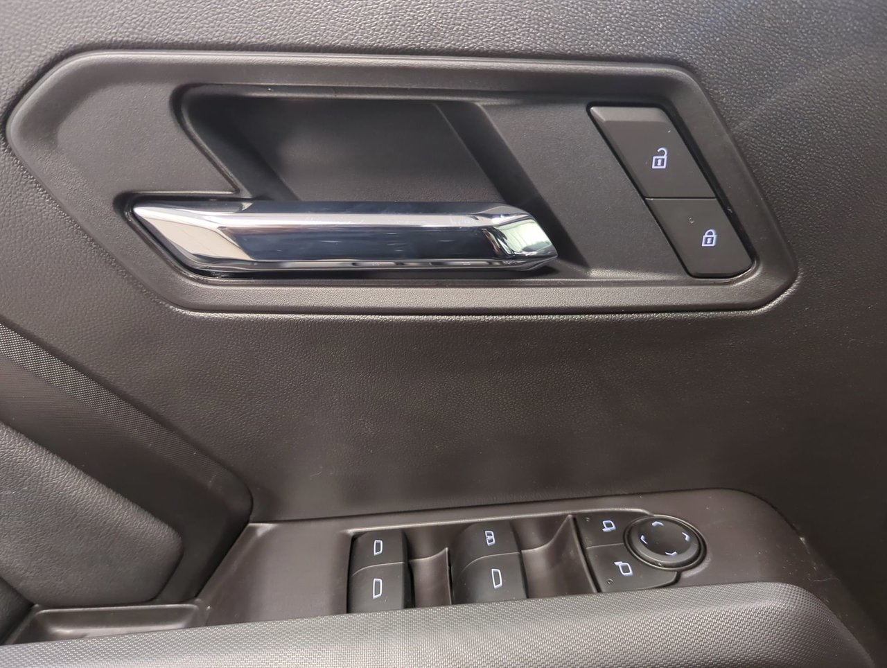 2026 GMC Canyon ELEVATION-12