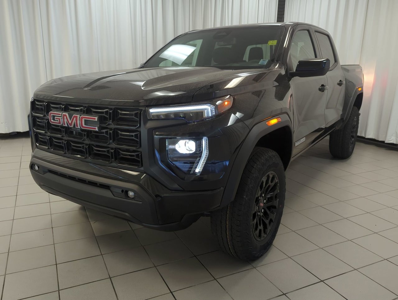 2026 GMC Canyon ELEVATION-3