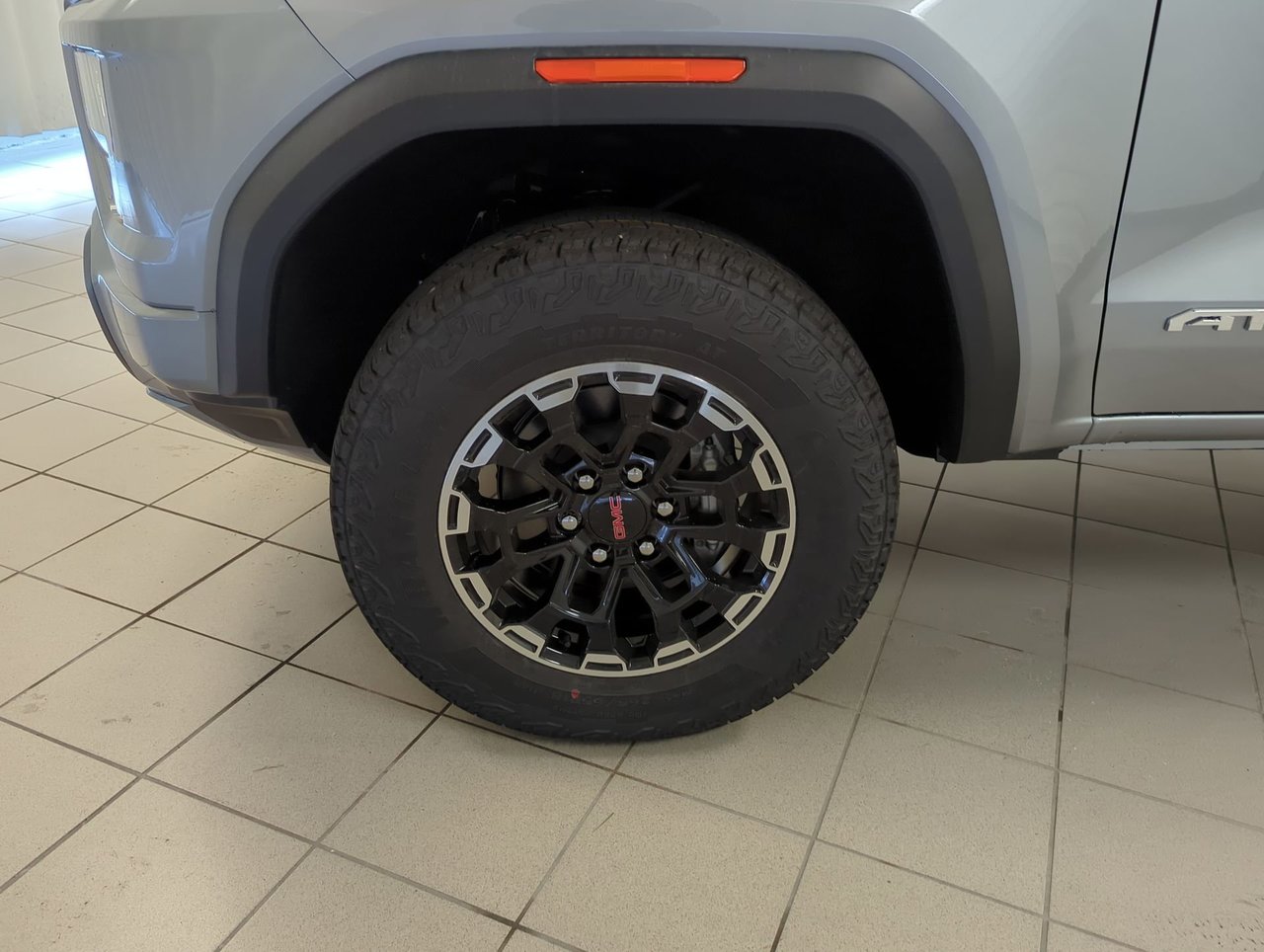 2026 GMC Canyon AT4-9