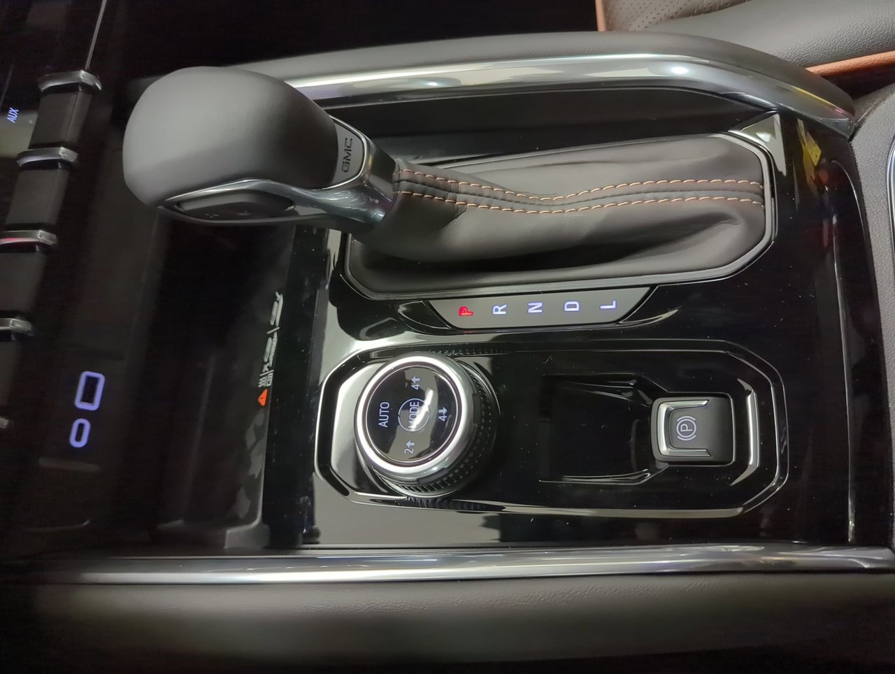 2026 GMC Canyon AT4-19