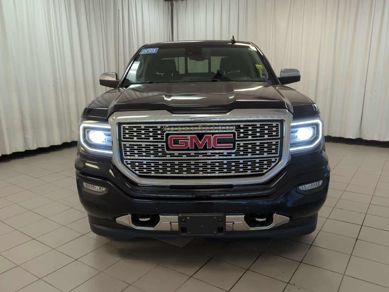 2018 GMC Sierra 1500 Denali-2