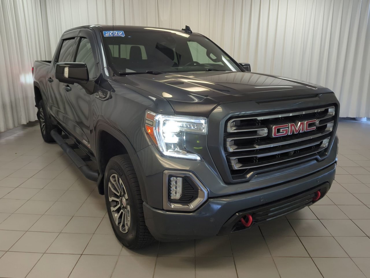2019 GMC Sierra 1500 AT4-1