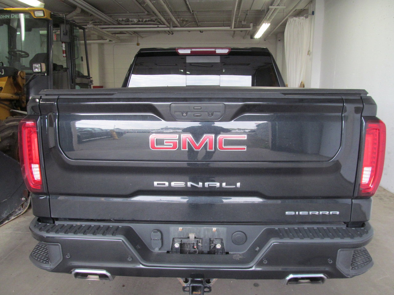 2021 GMC Sierra 1500 Denali-2