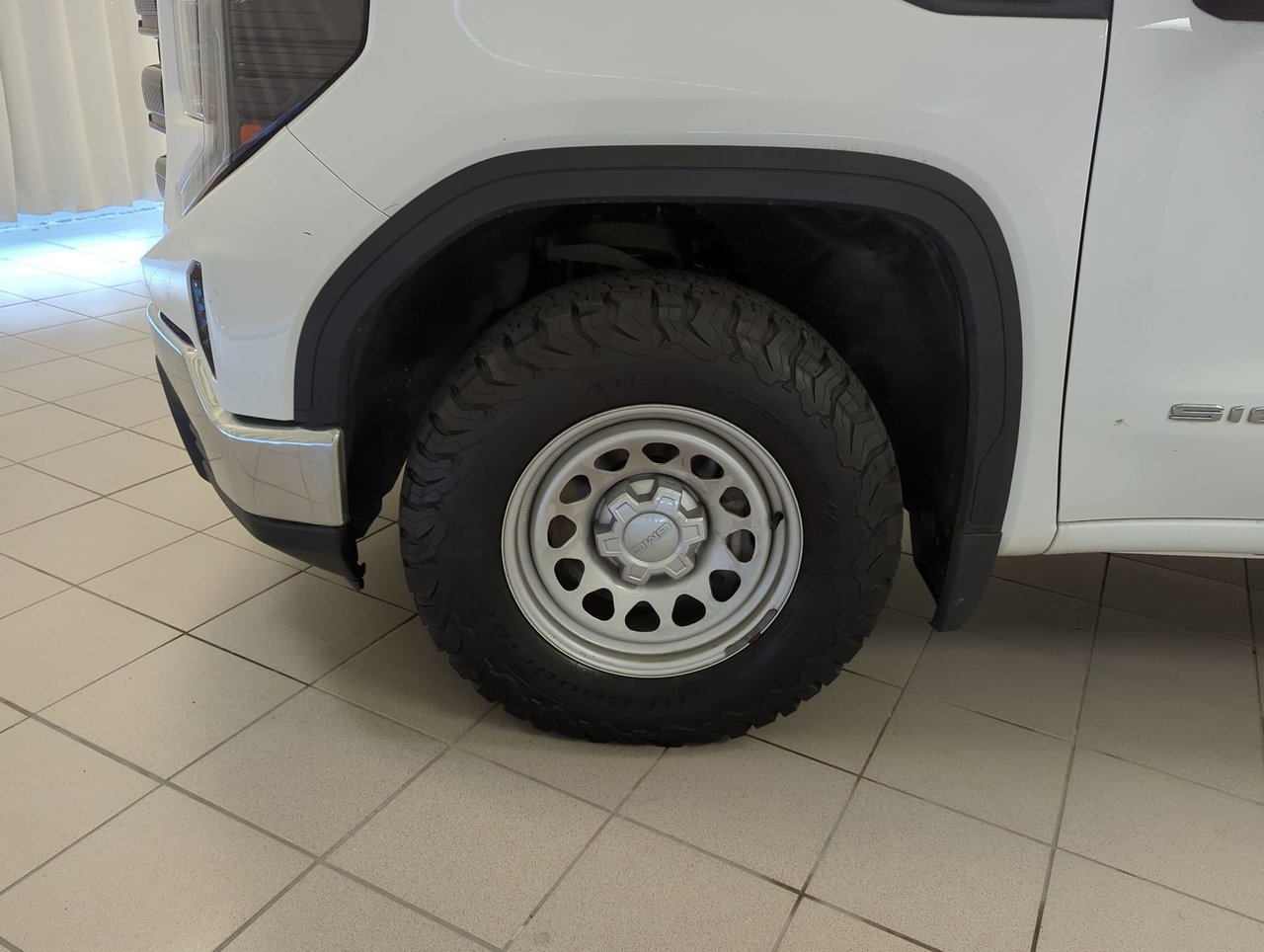 2023 GMC Sierra 1500 Pro-9