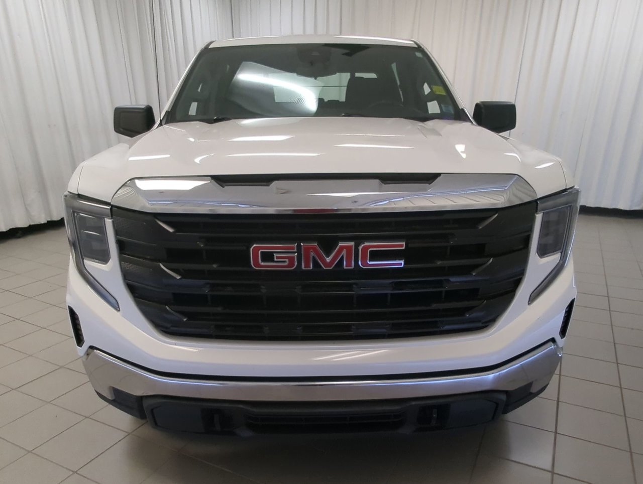 2023 GMC Sierra 1500 Pro-2