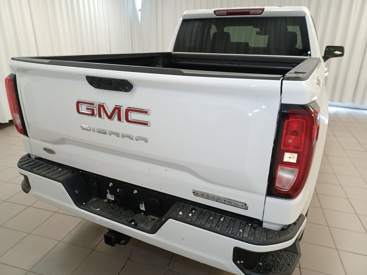 Tailgate Kit | GMC SIERRA 1500 2024 Tailgate Kit | GMC SIERRA 1500 2024