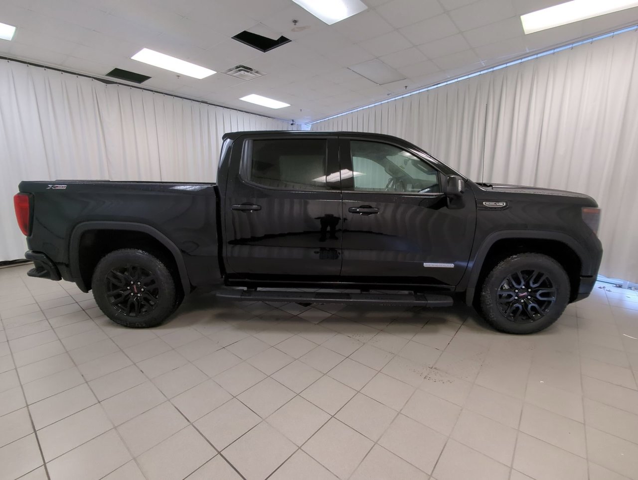 2025 GMC Sierra 1500 ELEVATION-8