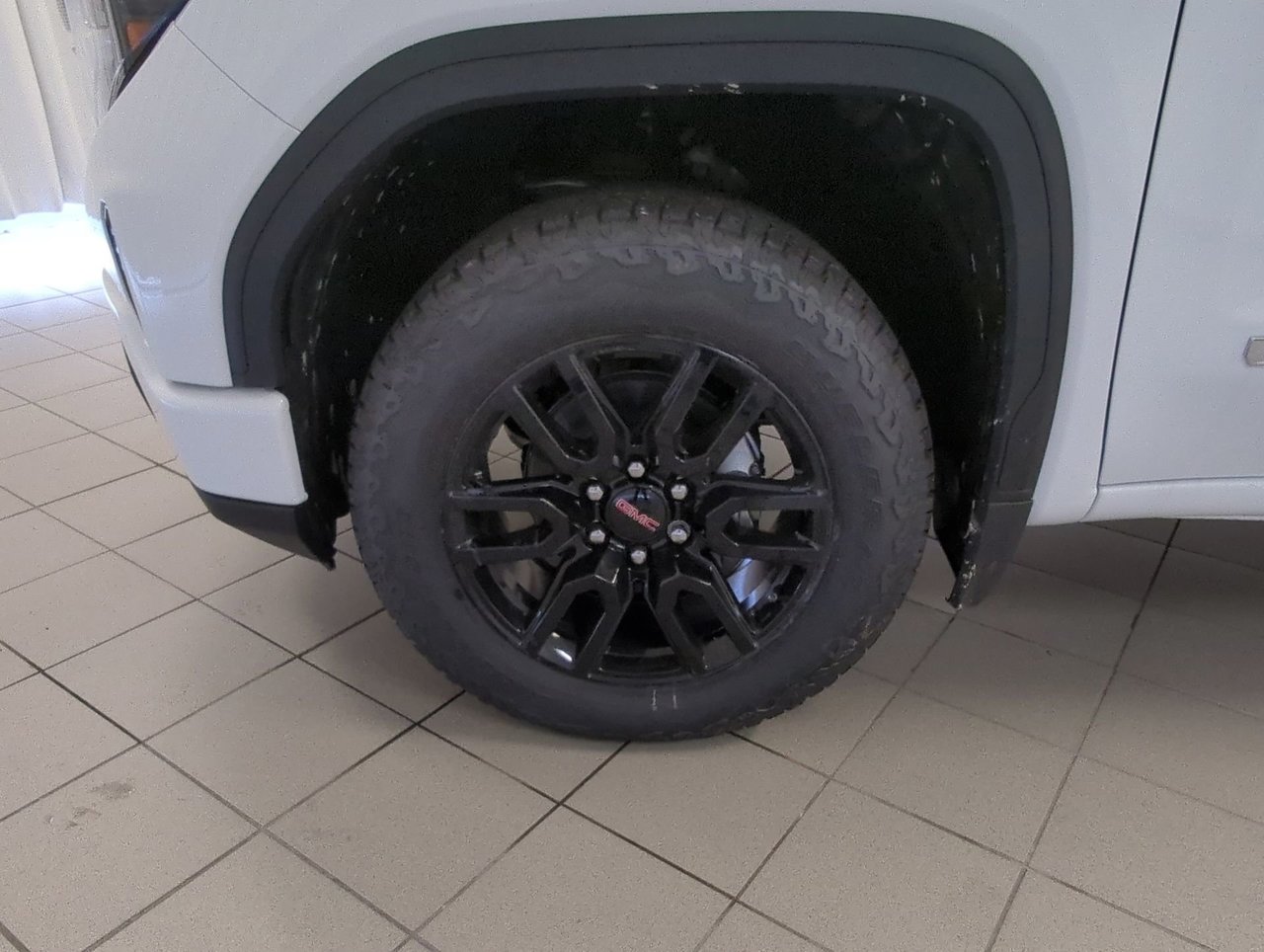 2025 GMC Sierra 1500 ELEVATION-9