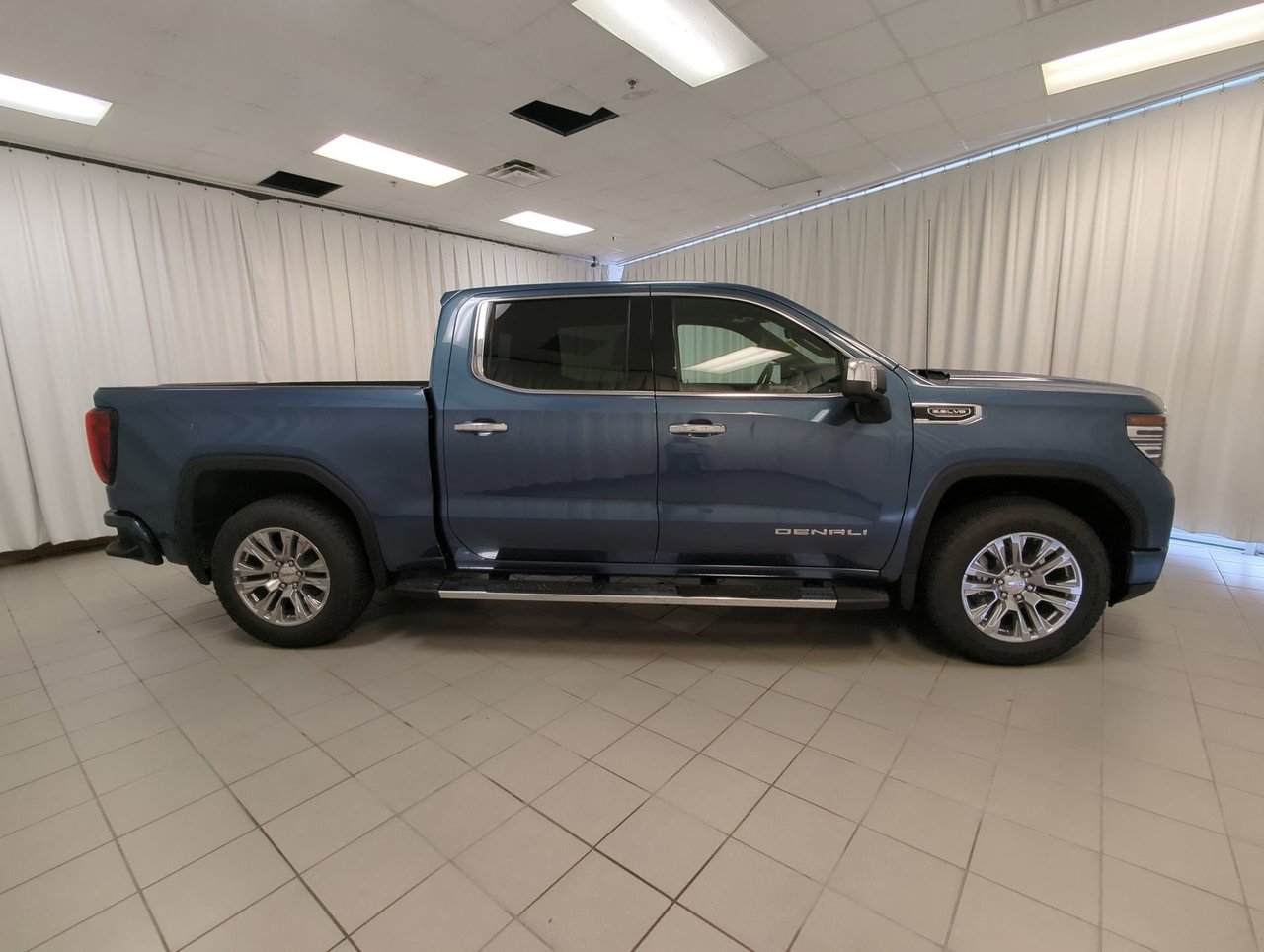 2026 GMC Sierra 1500 DENALI-8