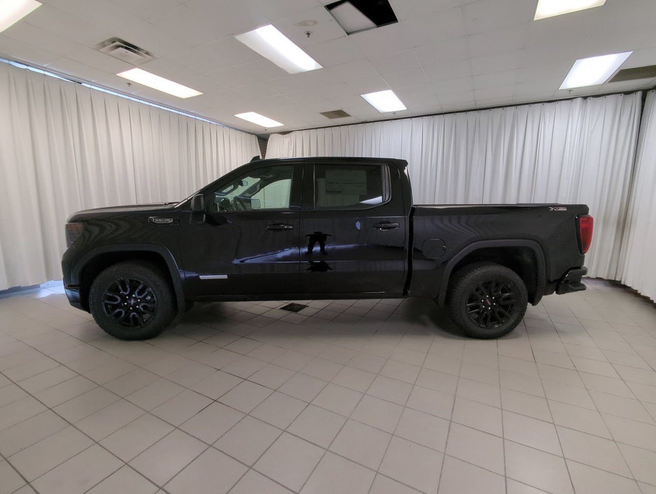 2026 GMC Sierra 1500 ELEVATION-4