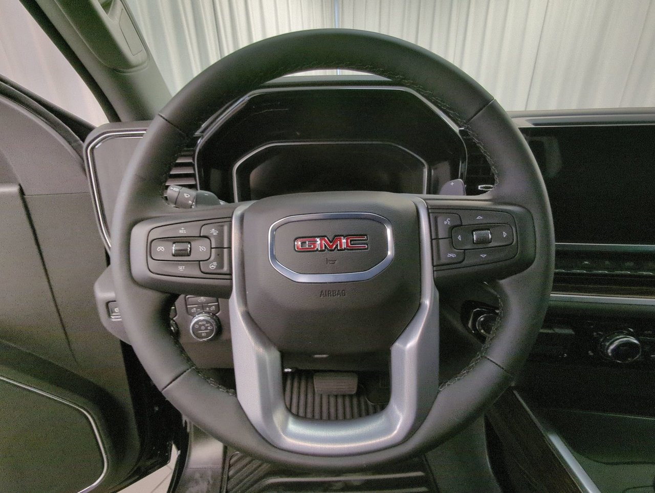 2026 GMC Sierra 1500 ELEVATION-13