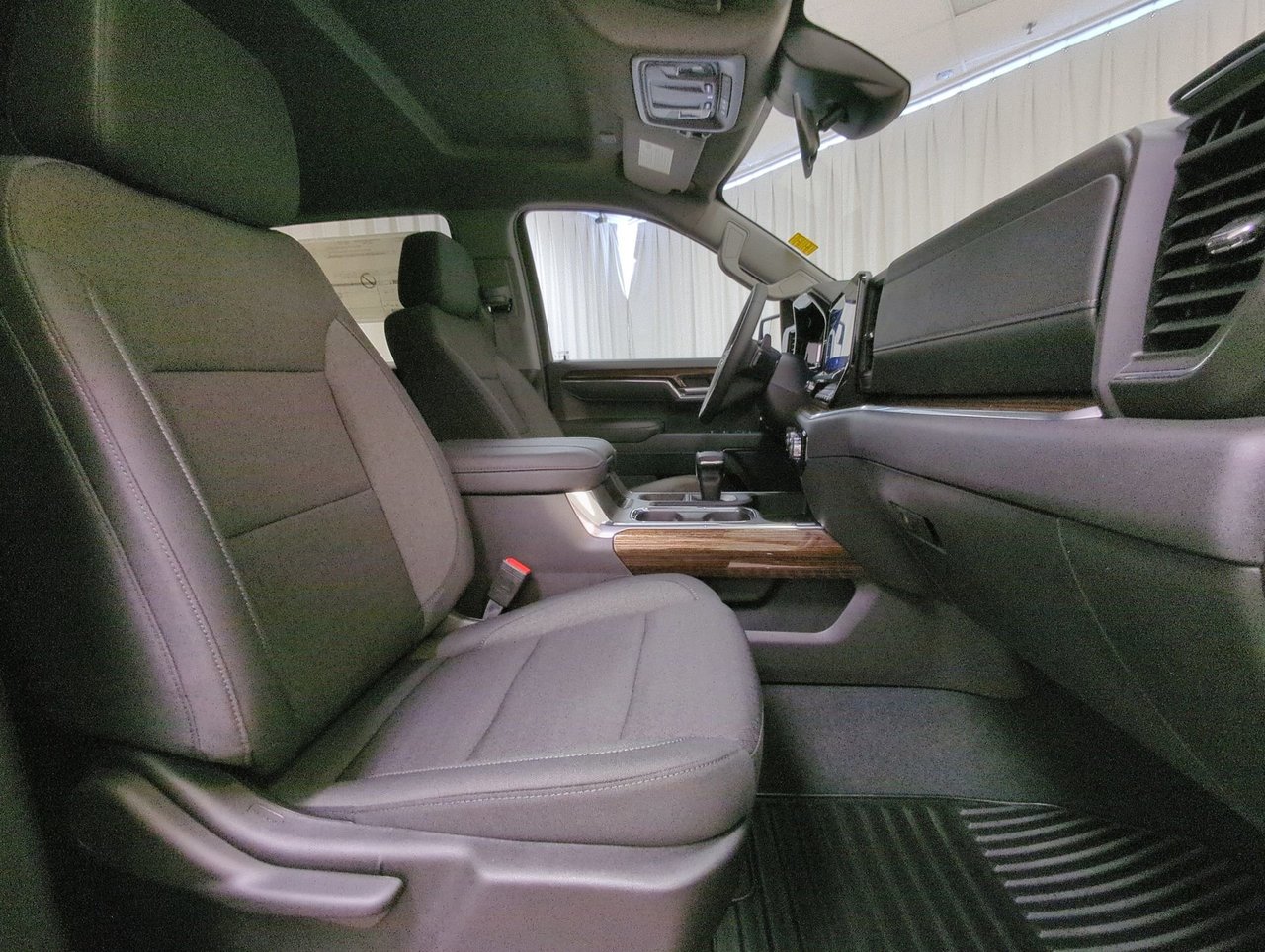 2026 GMC Sierra 1500 ELEVATION-23