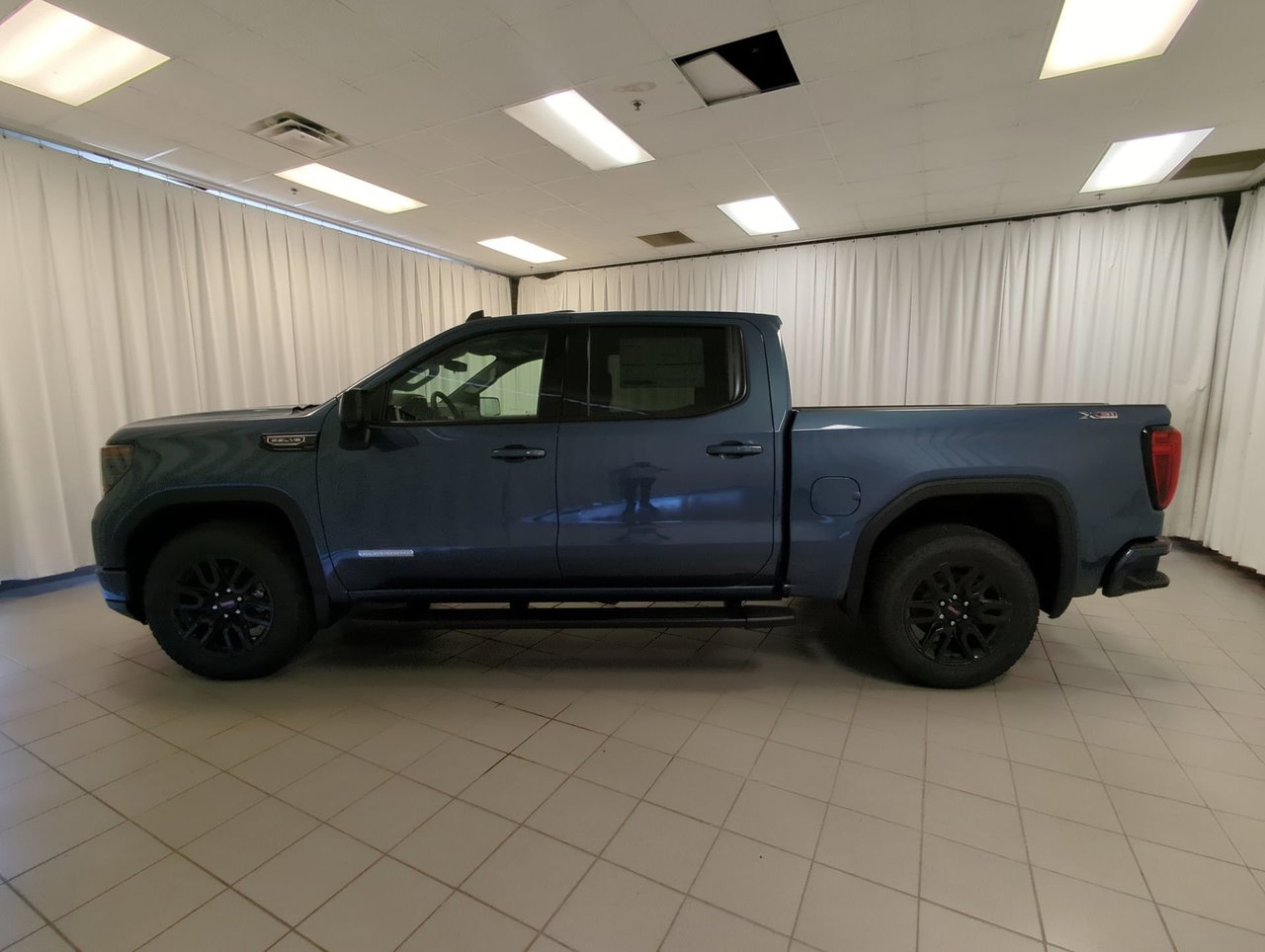 2026 GMC Sierra 1500 ELEVATION-4