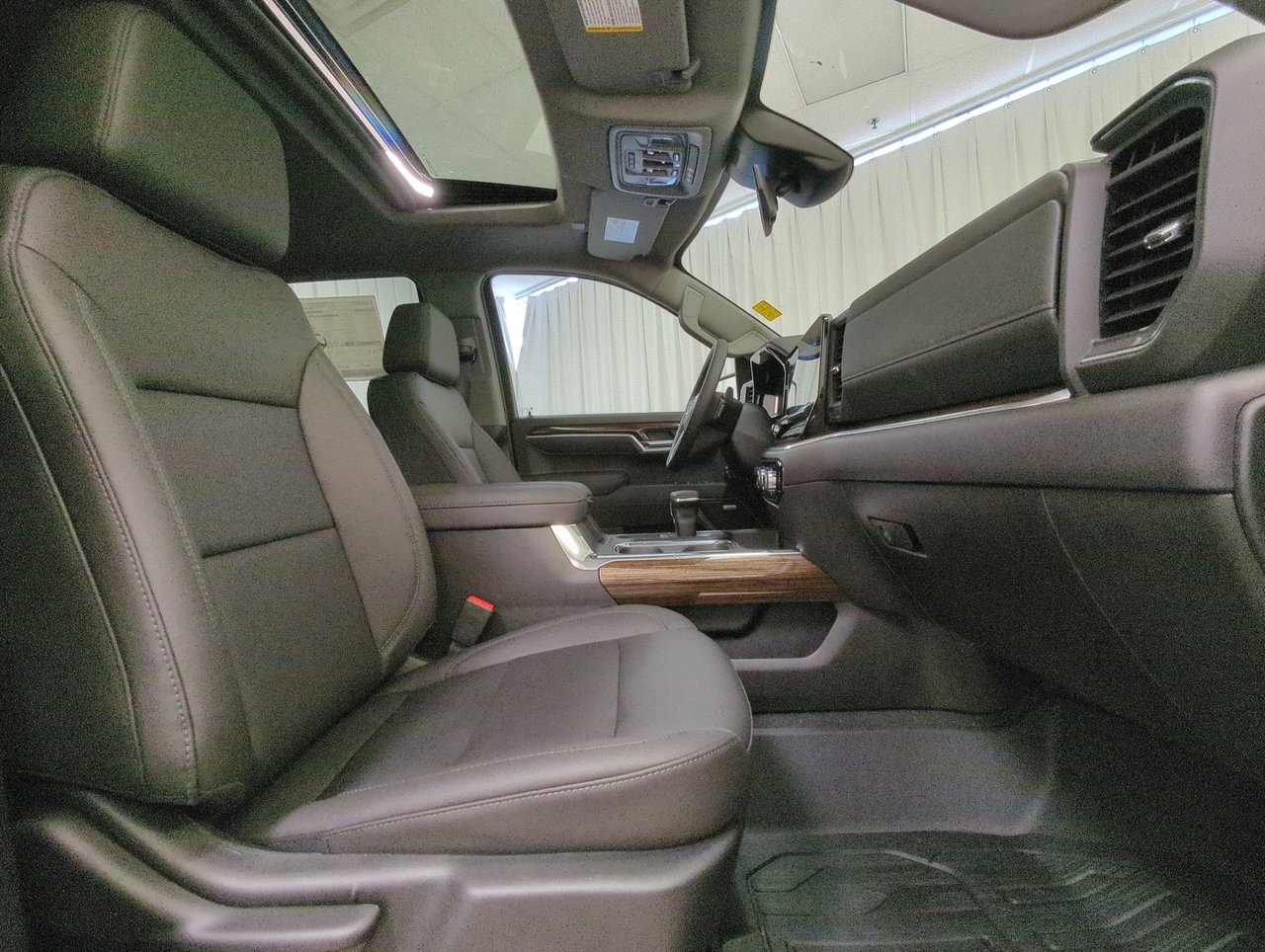 2026 GMC Sierra 1500 ELEVATION-24