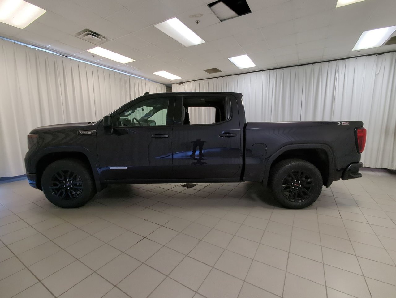 2026 GMC Sierra 1500 ELEVATION-4