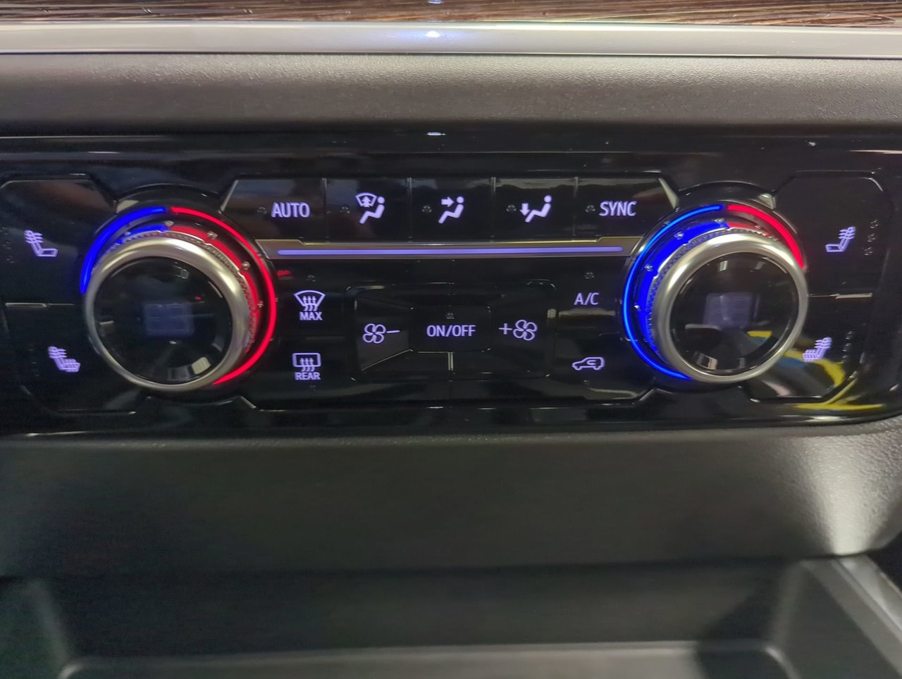 2026 GMC Sierra 1500 ELEVATION-18