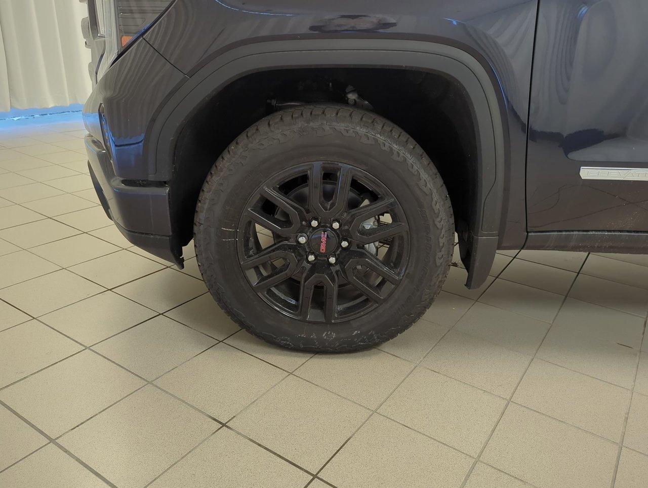2026 GMC Sierra 1500 ELEVATION-9