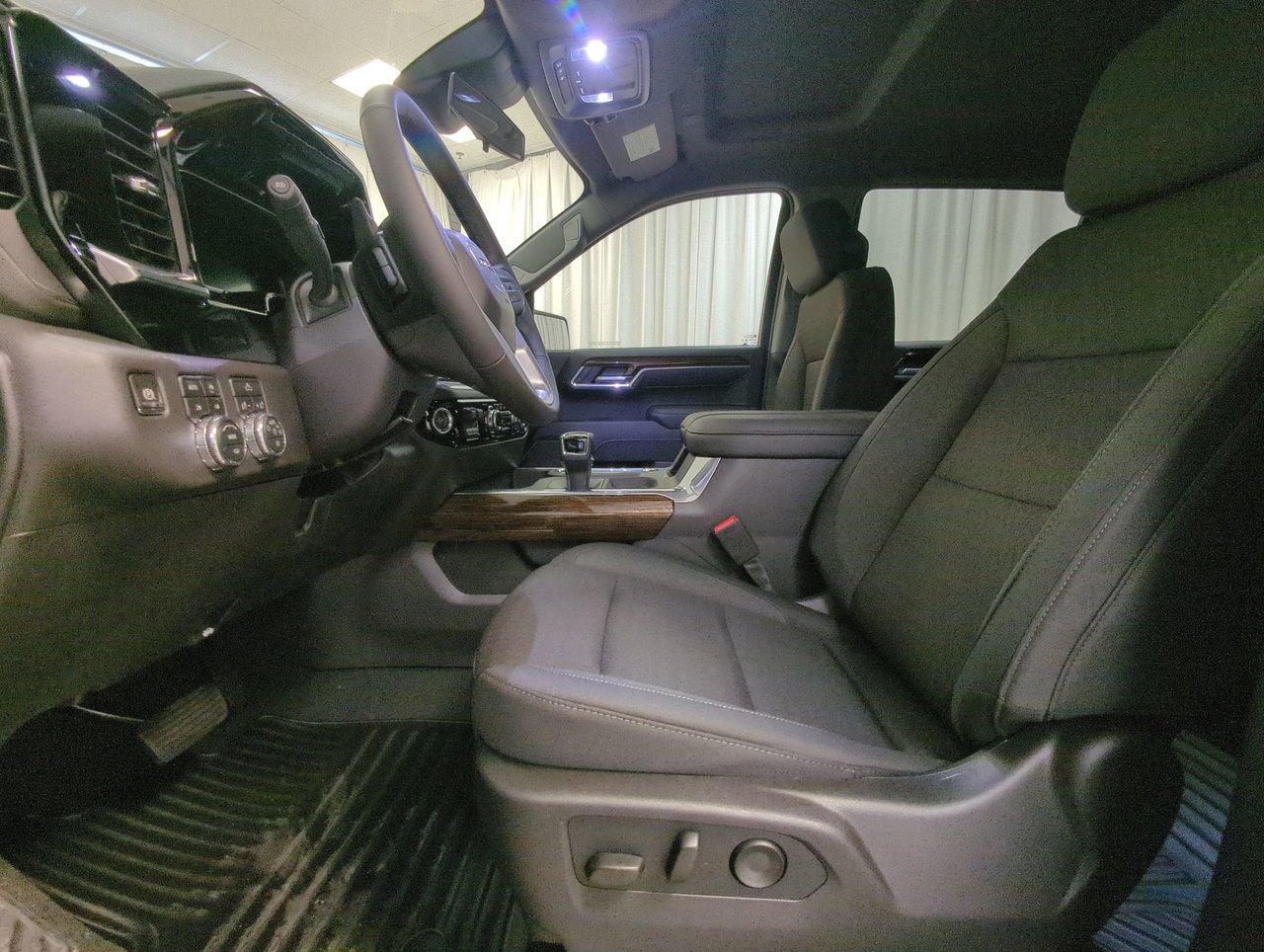 2026 GMC Sierra 1500 ELEVATION-10