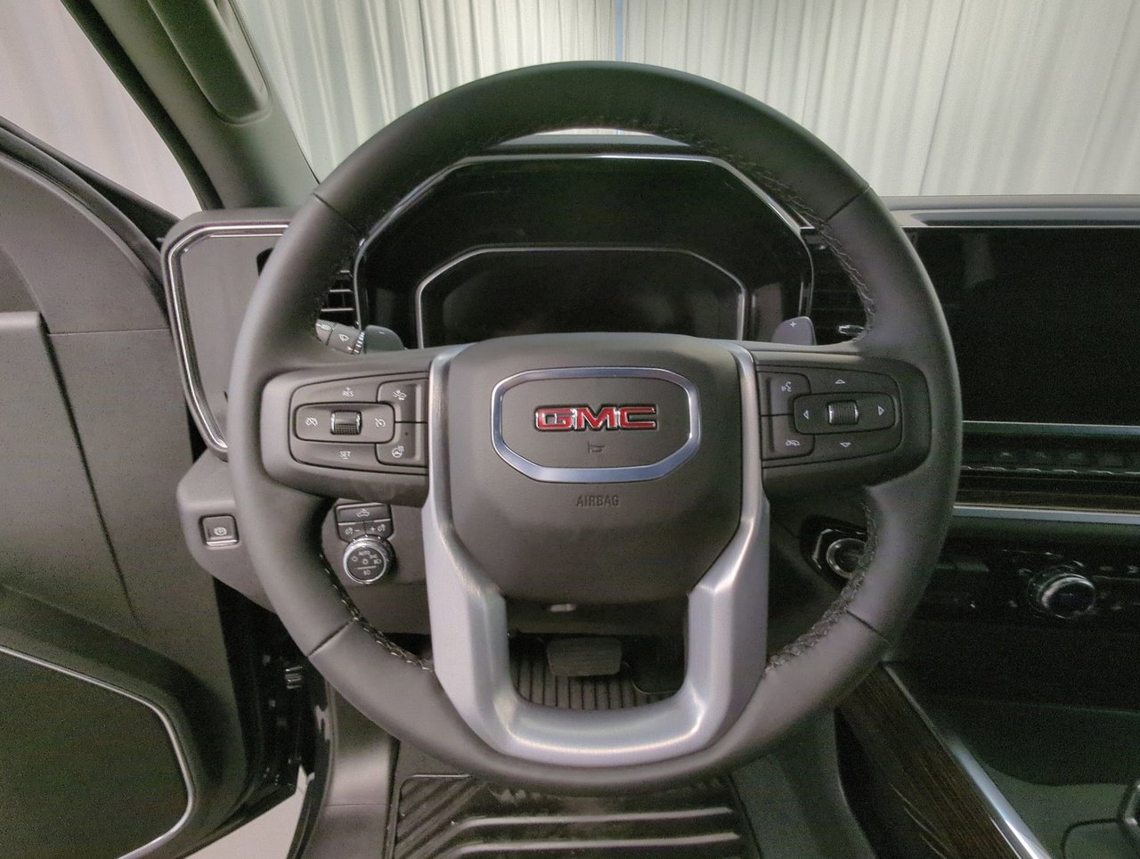 2026 GMC Sierra 1500 ELEVATION-13