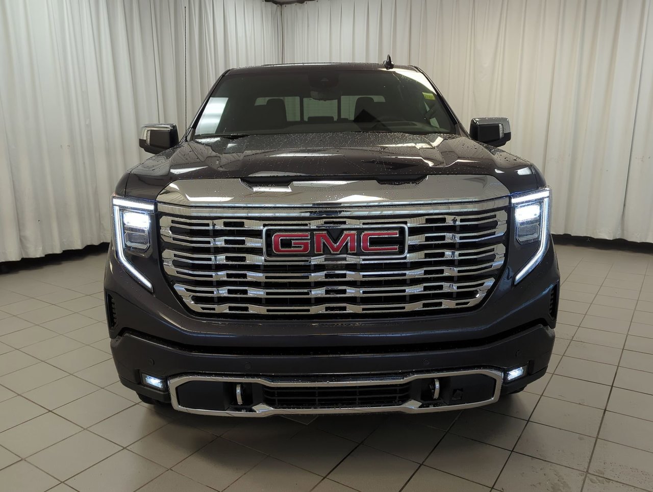 2026 GMC Sierra 1500 DENALI-2