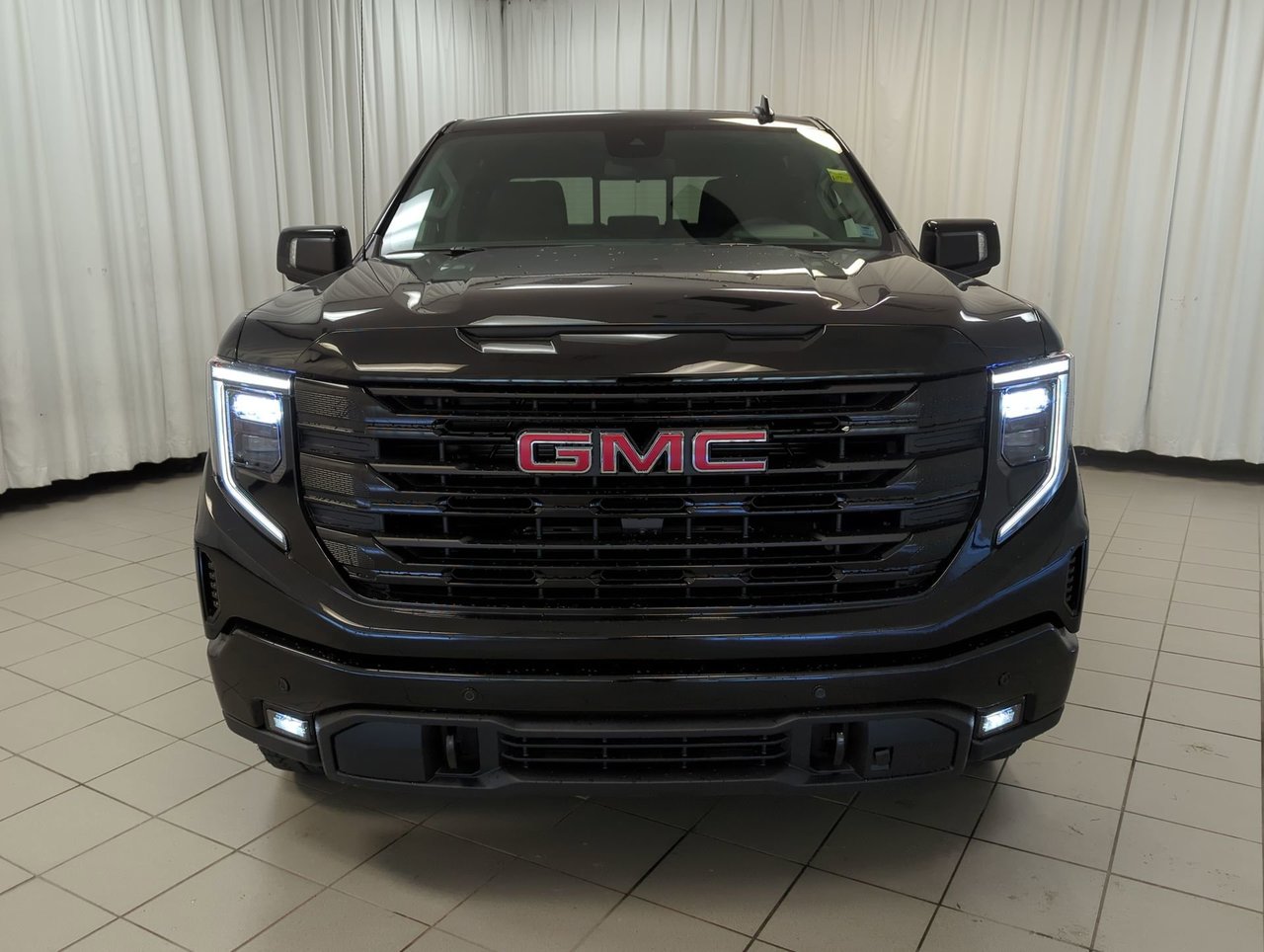 2026 GMC Sierra 1500 ELEVATION-2