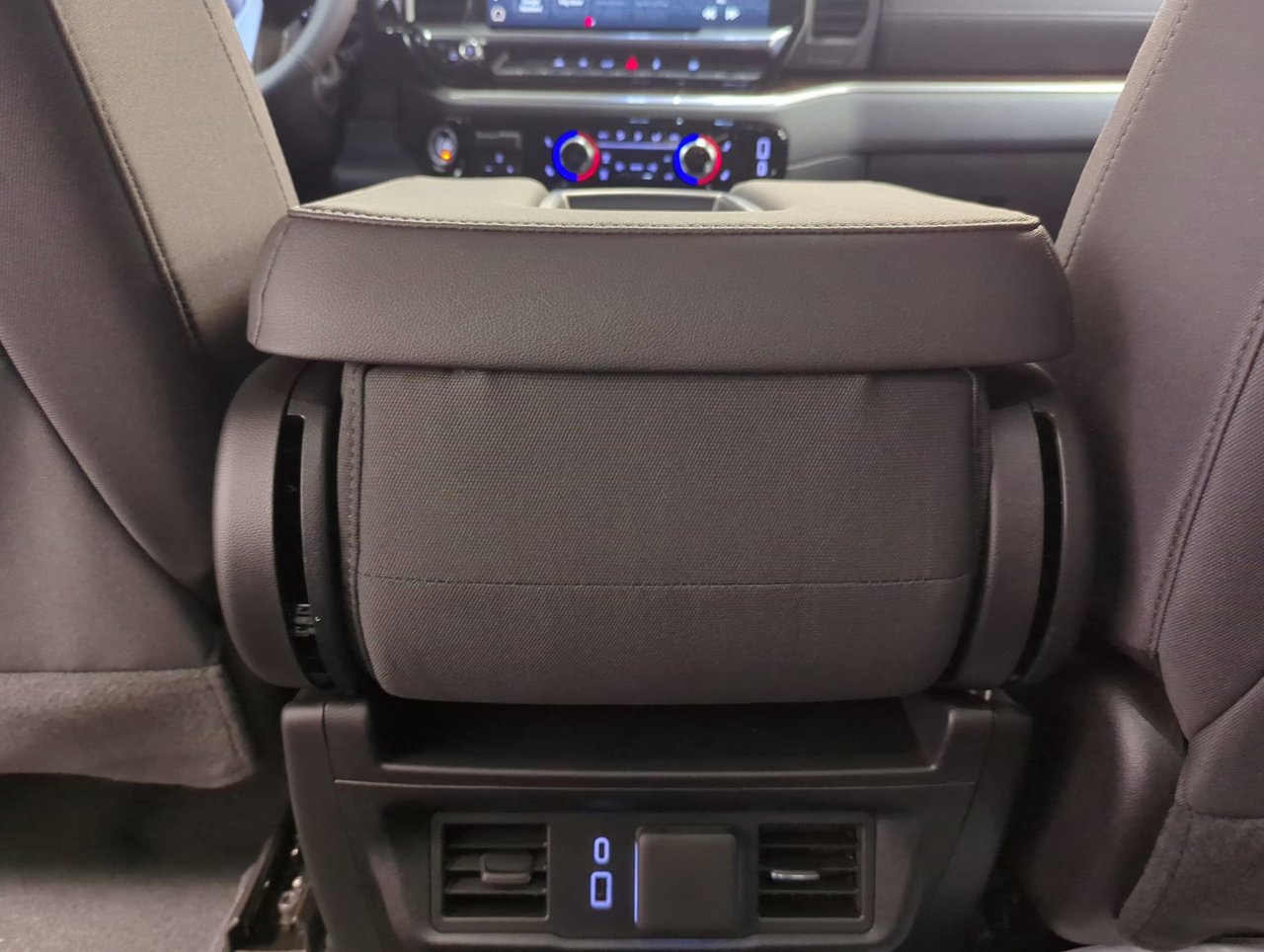 2026 GMC Sierra 1500 Elevation-20