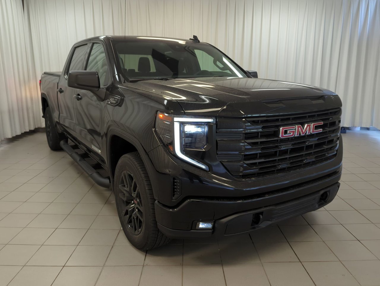 2026 GMC Sierra 1500 Elevation-1
