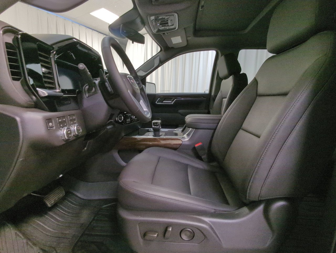 2026 GMC Sierra 1500 ELEVATION-10