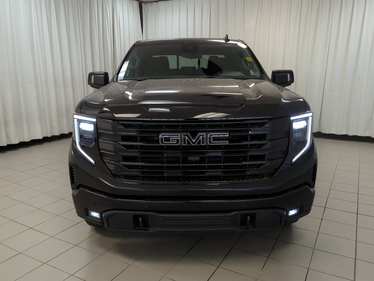 2026 GMC Sierra 1500 ELEVATION-2