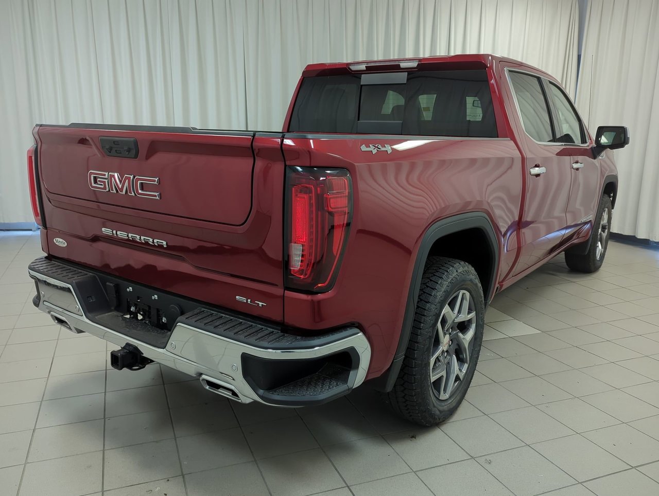 2026 GMC Sierra 1500 SLT-7