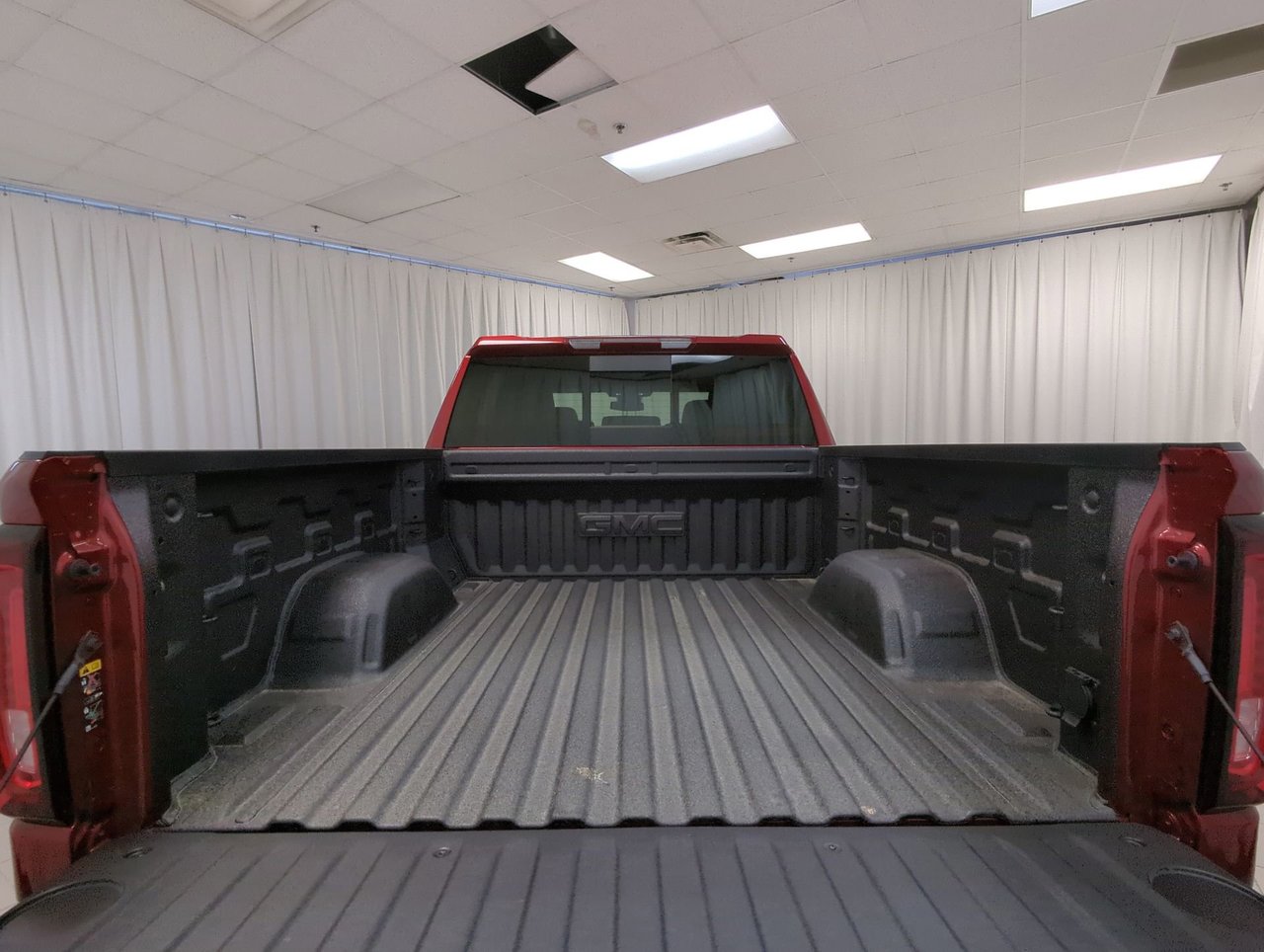 2026 GMC Sierra 1500 SLT-22