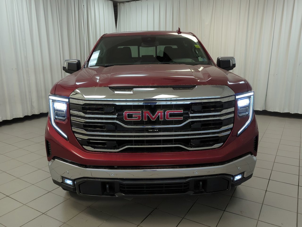 2026 GMC Sierra 1500 SLT-2