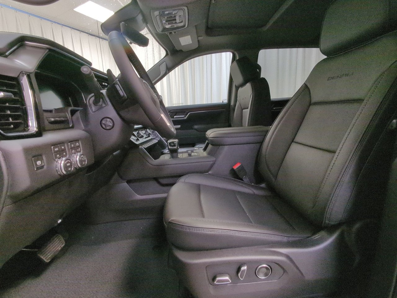 2026 GMC Sierra 1500 DENALI-10