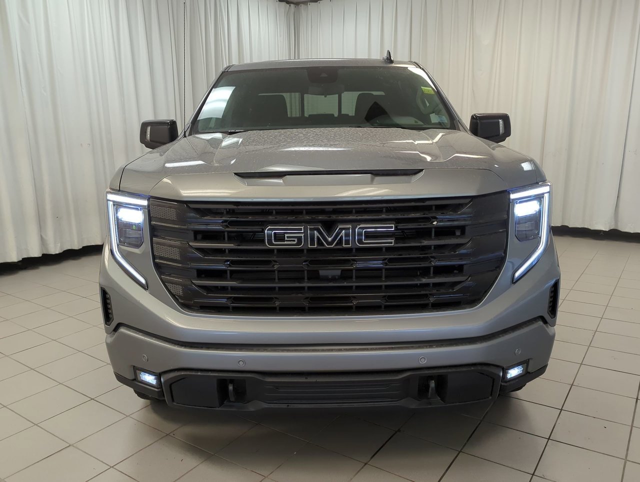 2026 GMC Sierra 1500 ELEVATION-2