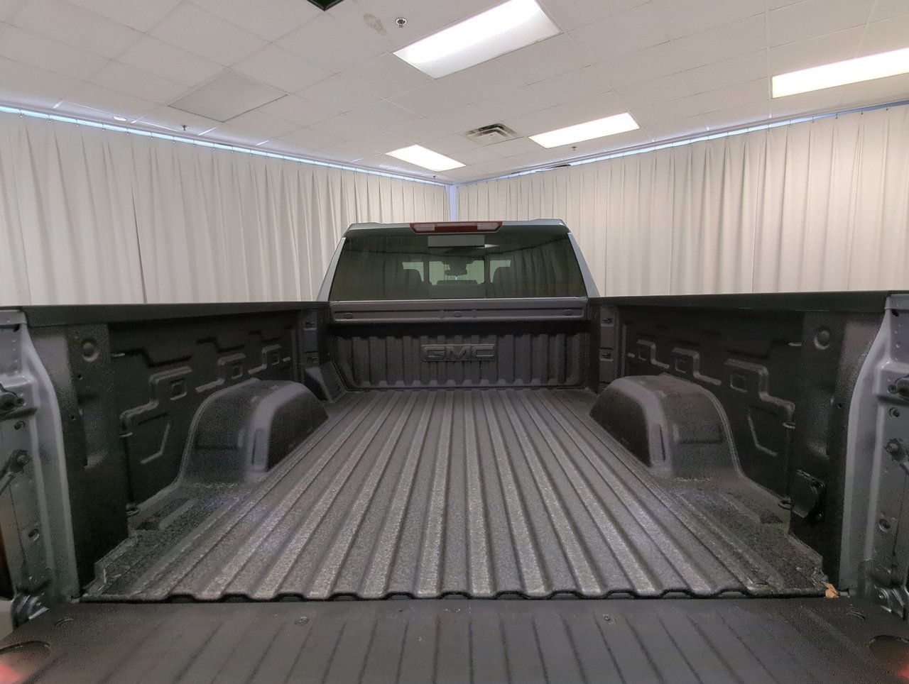 2026 GMC Sierra 1500 ELEVATION-23