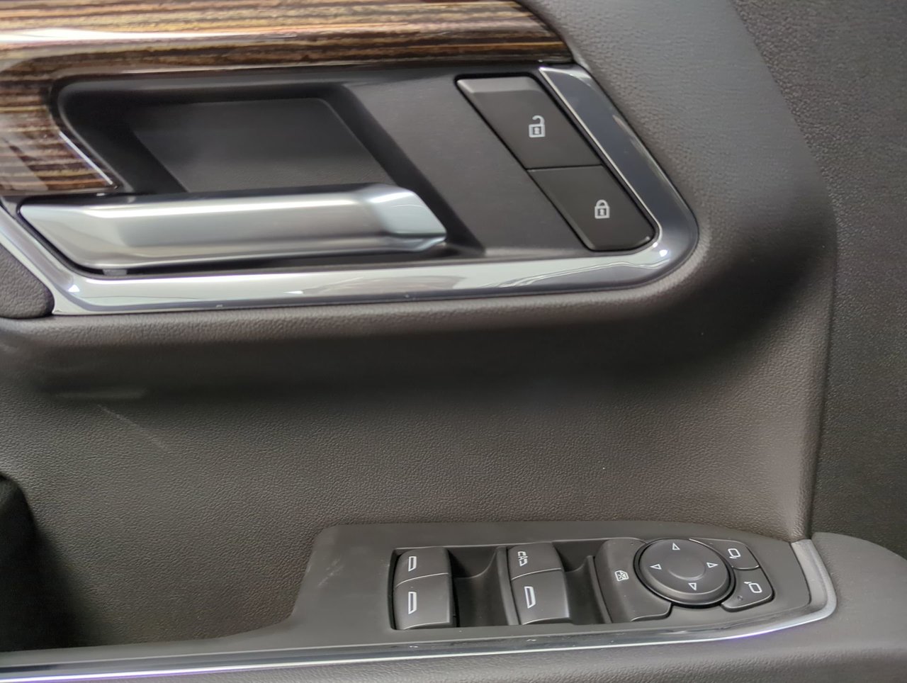 2026 GMC Sierra 1500 ELEVATION-12