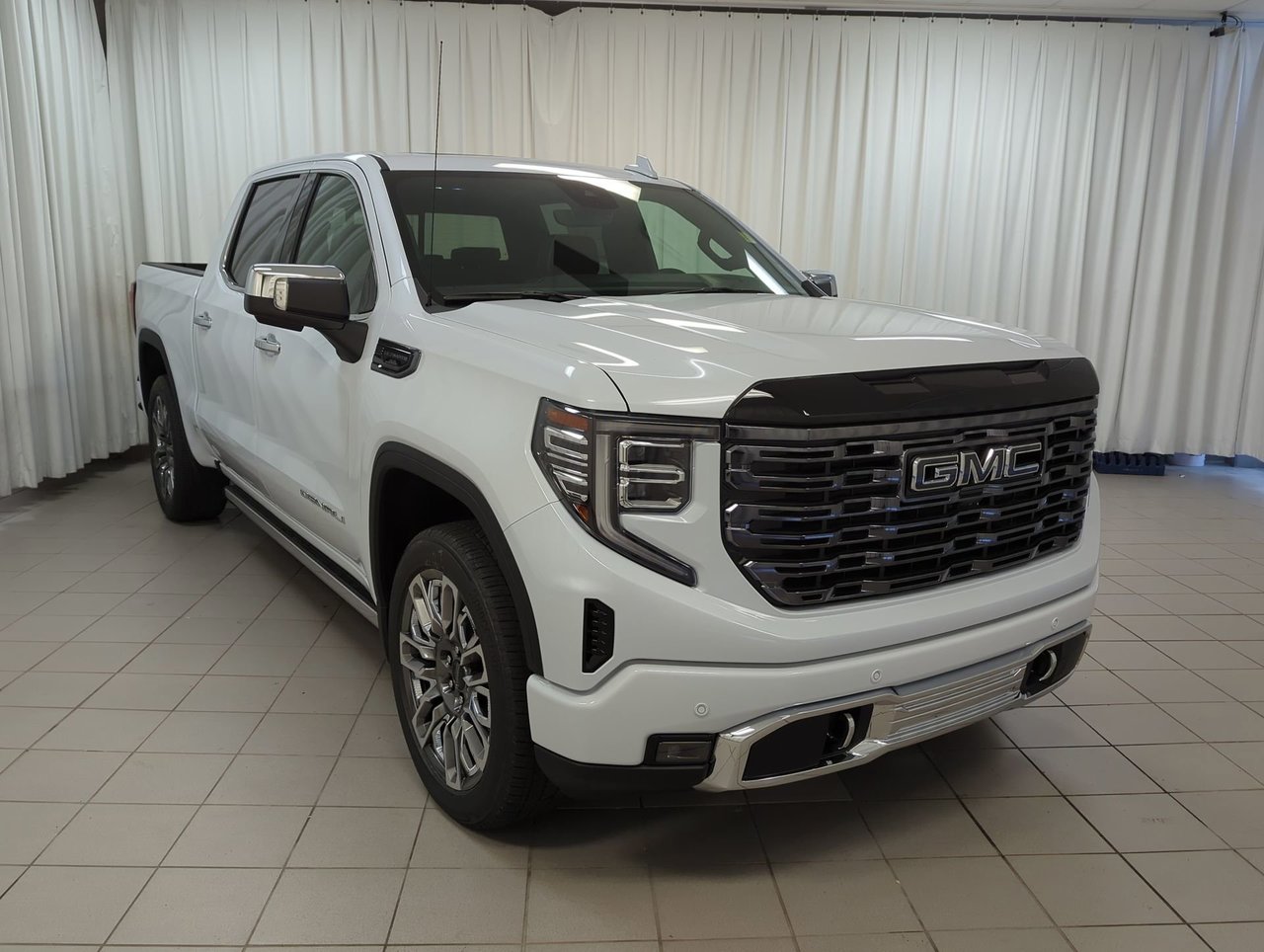 2026 GMC Sierra 1500 DENALI ULTIMATE-1