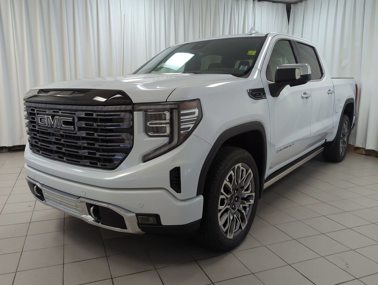 2026 GMC Sierra 1500 DENALI ULTIMATE-3