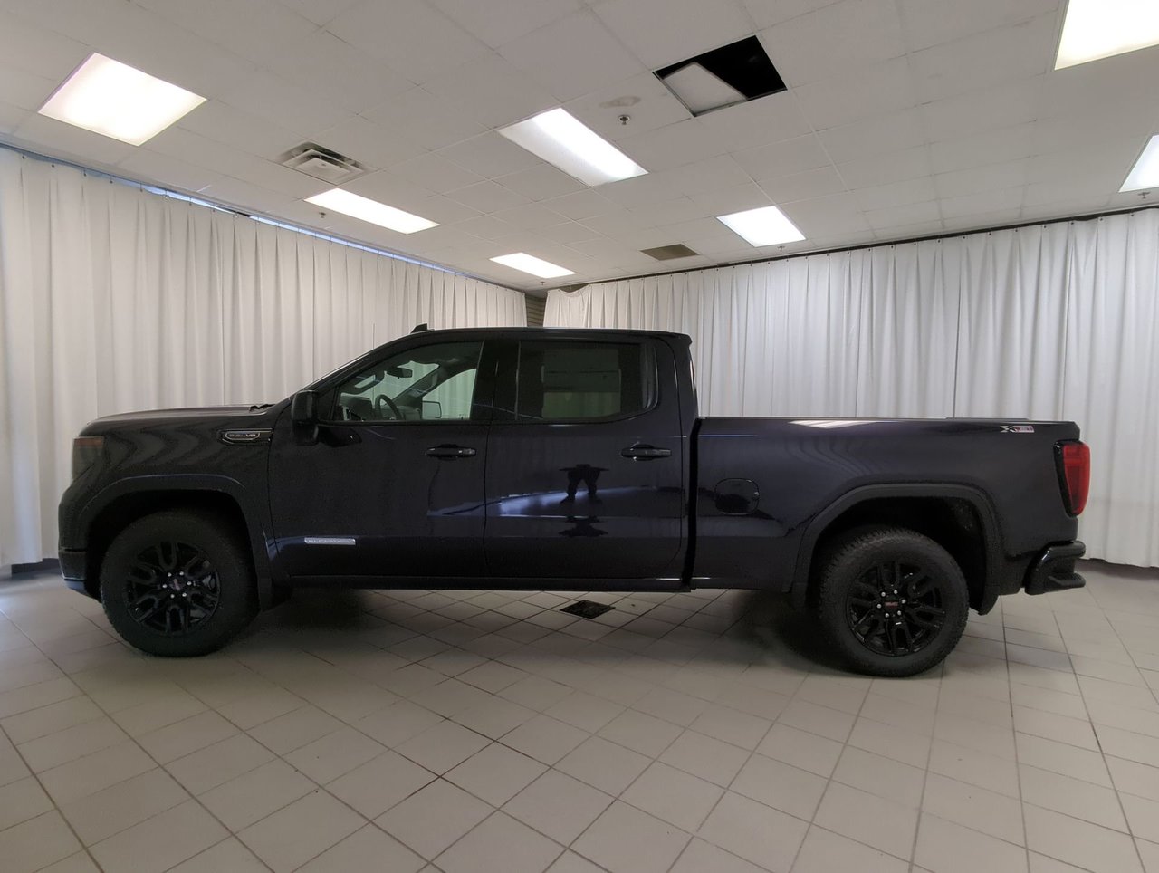 2026 GMC Sierra 1500 ELEVATION-4