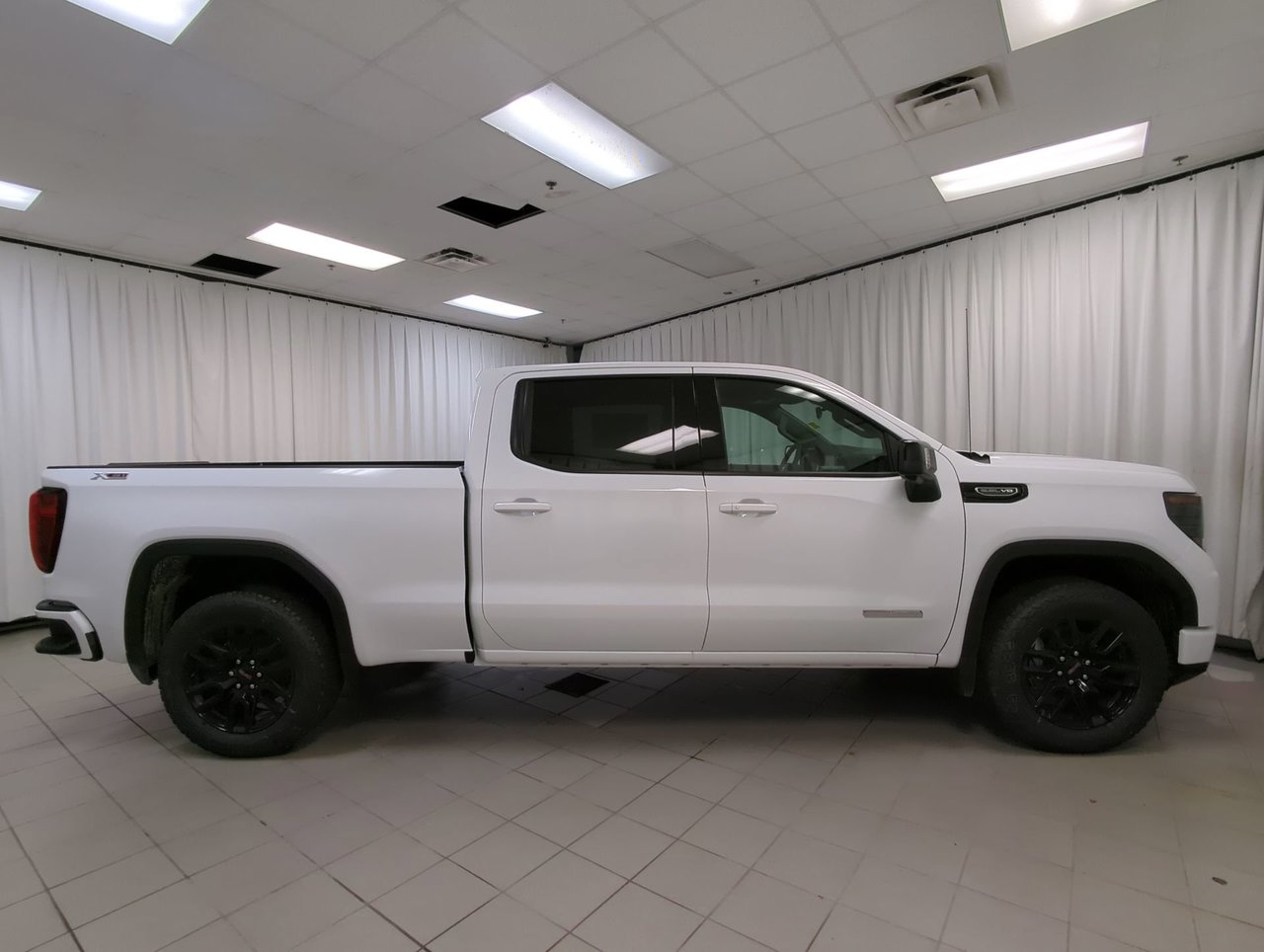 2026 GMC Sierra 1500 ELEVATION-8