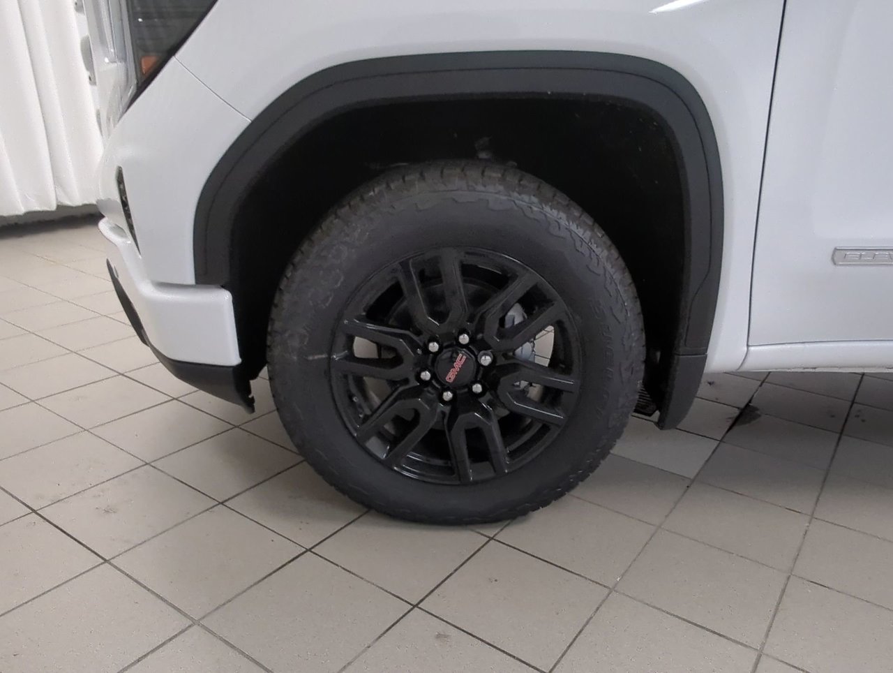 2026 GMC Sierra 1500 ELEVATION-9