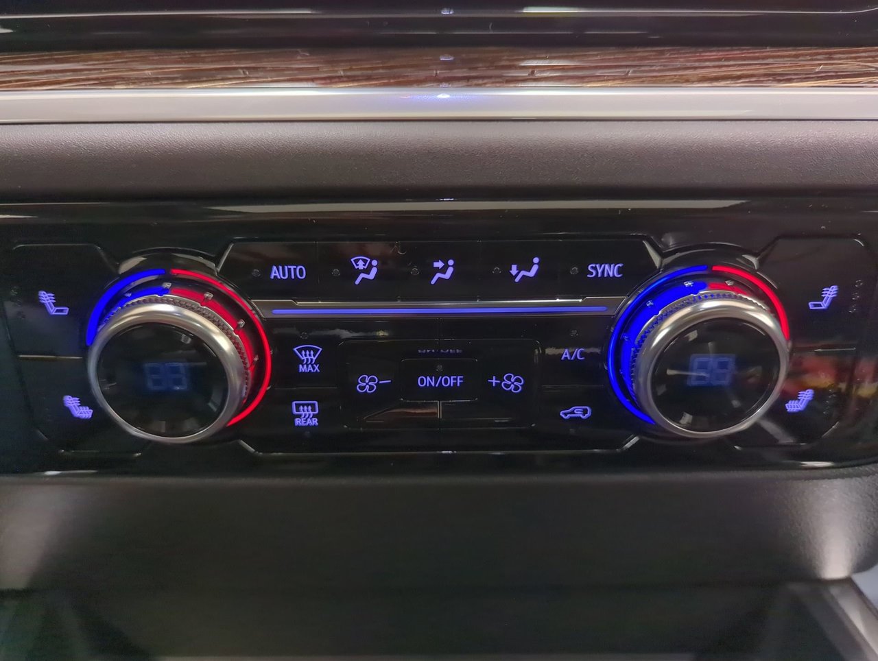 2026 GMC Sierra 1500 ELEVATION-18