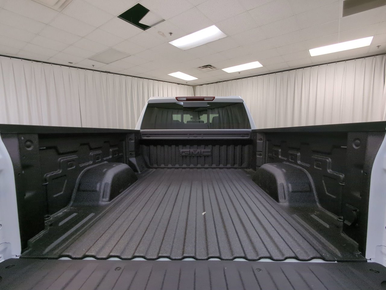 2026 GMC Sierra 1500 ELEVATION-23