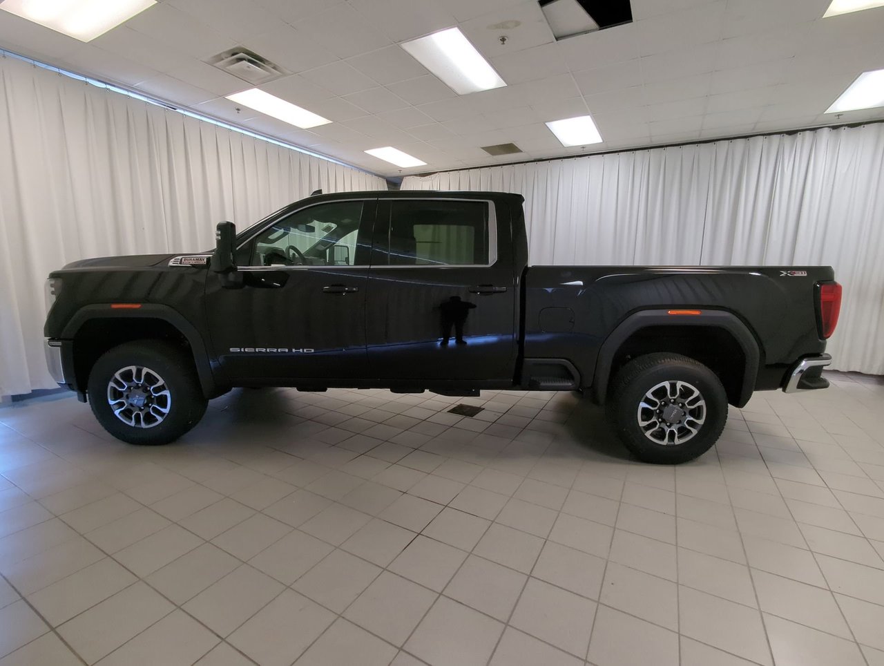 2025 GMC Sierra 2500 HD SLE-4