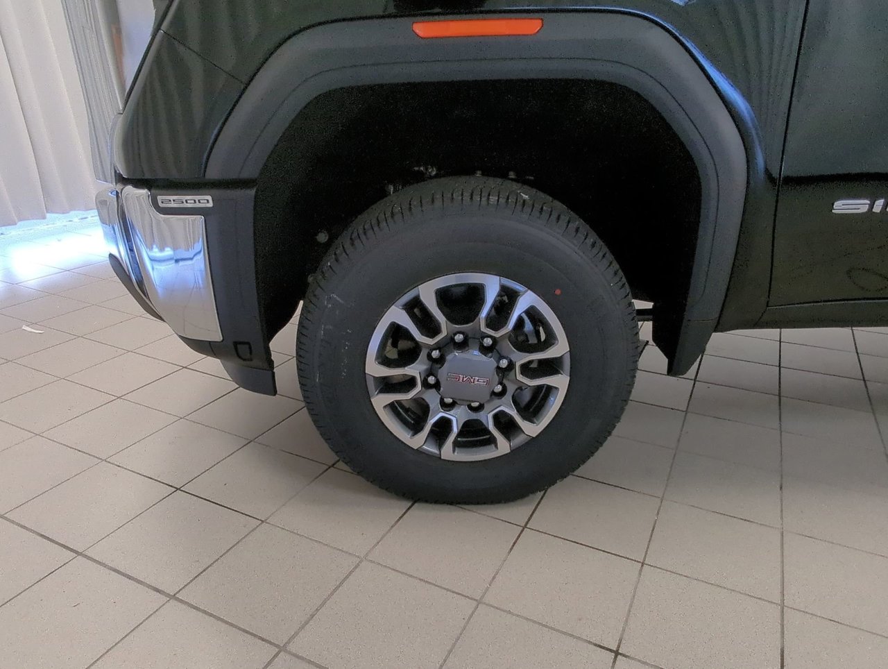 2025 GMC Sierra 2500 HD SLE-9